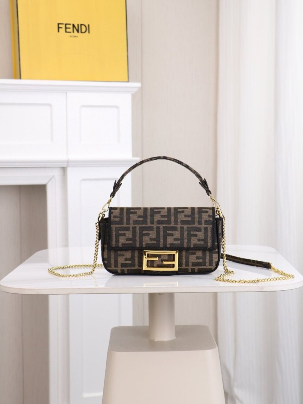 🍁🍁Fendi Baguette FF Logo Brown Shoulder Bag